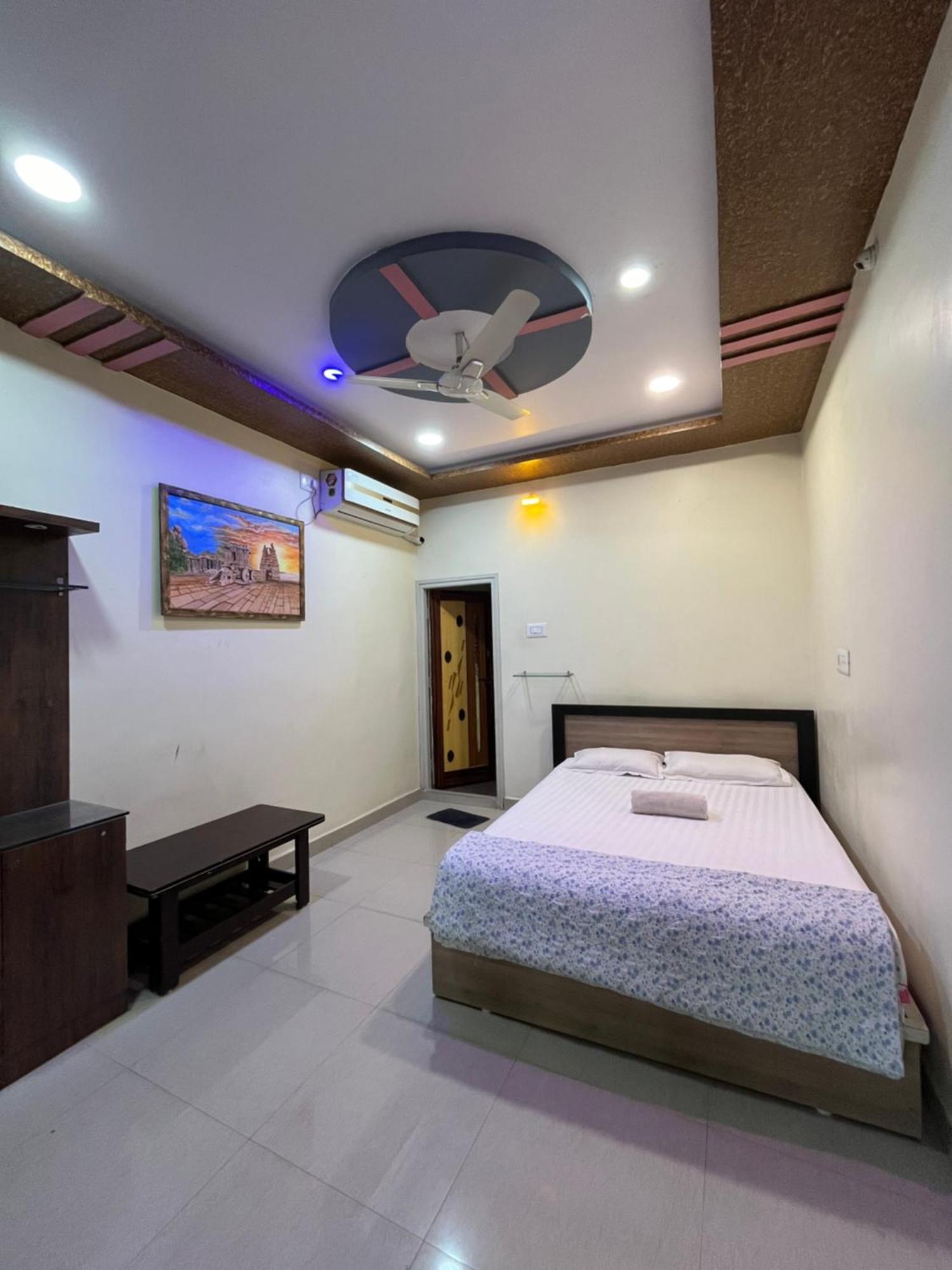 Banana Farm House Хампи Экстерьер фото